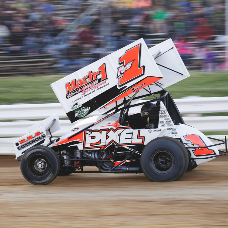 M1 driver; Mark Smith charges hard into turn 1 at Selinsgrove Speedway in 2016. He would later finish 3rd in the Feature that evening. ( Jeffrey Turford / TDP )