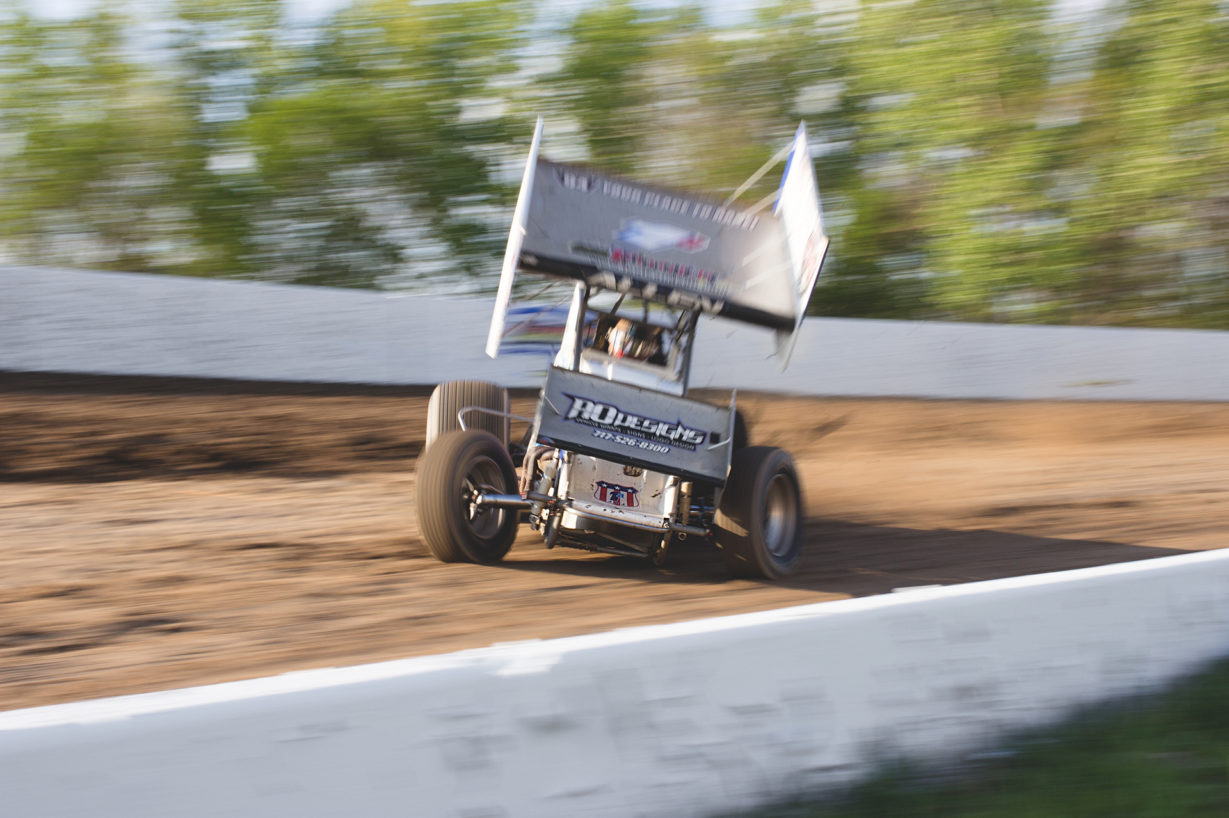 Jacob Allen qualified 10th fastest and placed 6th in his heat to qualify for The World of Outlaws main event at Weedsport Speedway, NY. ( Jeffrey Turford / TDP )