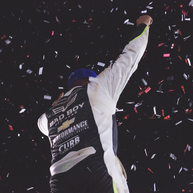 Donny Schatz celebrates his win with The Craftsman World of Outlaws at Weedsport 2016. ( Jeffrey Turford / TDP )