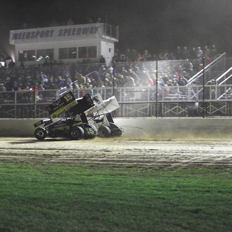 Donny Schatz made a late race pass on Logan Schuchart to capture The World of Outlaws win at Weedsport Speedway, NY. ( Jeffrey Turford / TDP )