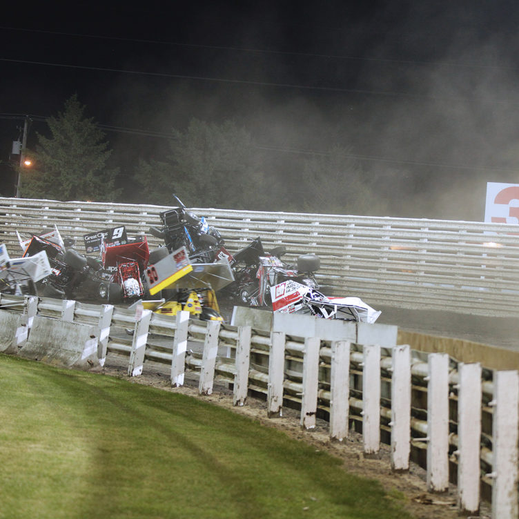 11 cars were caught in a massive wreck during the feature at Knoxville, no injuries were reported. ( Jeffrey Turford / TDP )