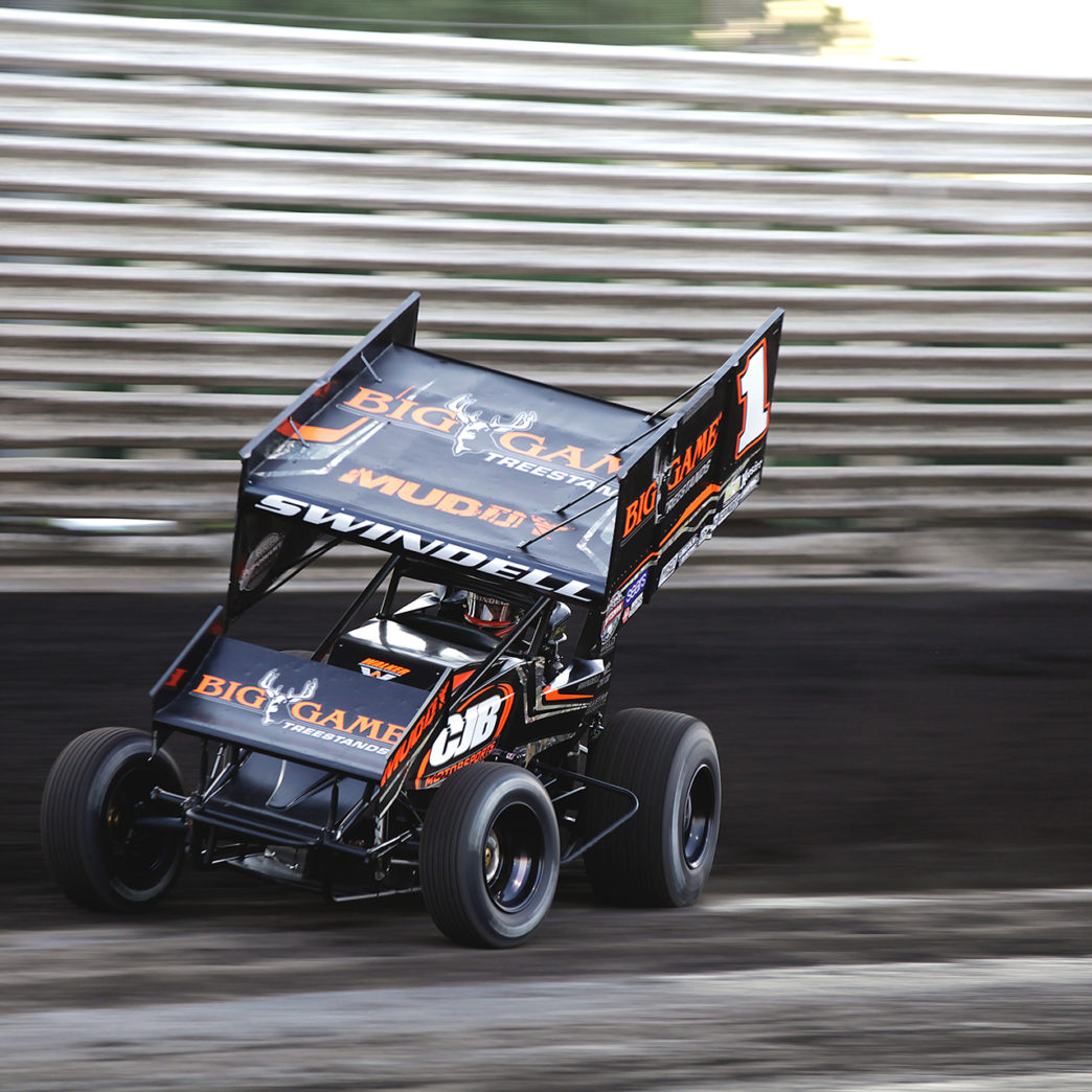 Sammy Swindell qualified 7th fastest and finished the feature 12th on Friday with The World of Outlaws at Knoxville Raceway. ( Jeffrey Turford / TDP )