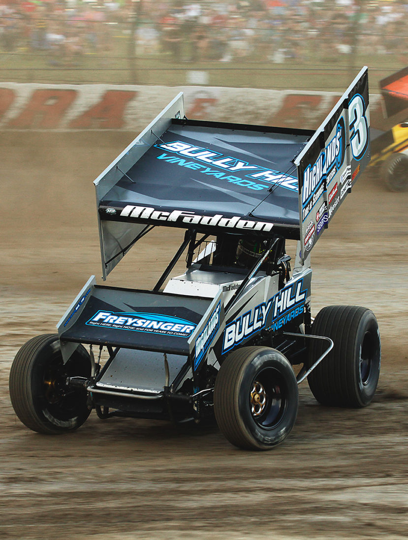 James McFadden jostles for position at The 33rd Annual Kings Royal. Unfortunately McFadden missed the final transfer spot by one, in both his heat and the Last Chance Showdown at The 2016 Kings Royal. ( Jeffrey Turford / TDP )