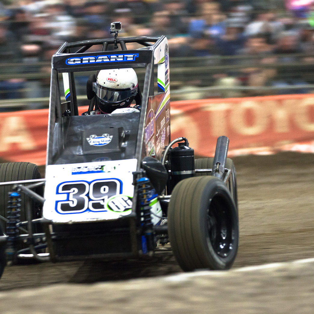 Wednesday January 11, 2017 TULSA, Oklahoma - Kunz Motosports driver; Rico Abreu battling it out during his heat on Wednesday night of The 31st annual Chili Bowl Nationals ( Jeffrey Turford / TDP )