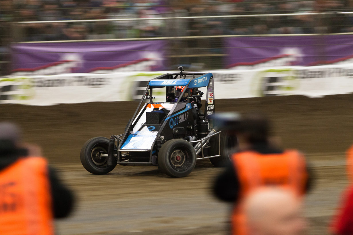 Saturday January 14, TULSA, Oklahoma - Christopher Bell leading the field of The 31st annual Lucas Oil Chili Bowl Nationals presented by General Tire ( Jeffrey Turford / TDP )